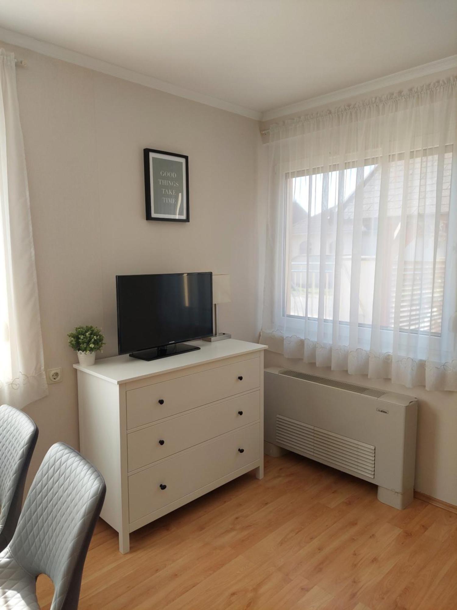 Elek Apartmanhaz Hajdúszoboszló Exterior foto